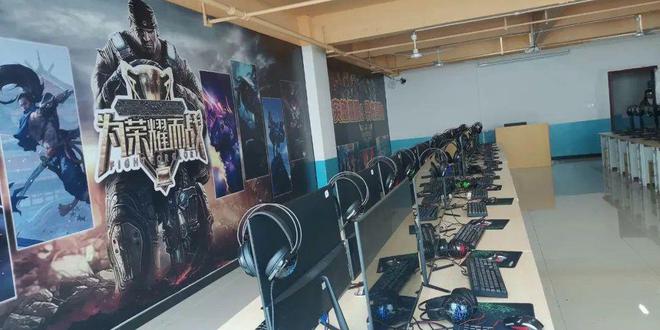 2023年湖南曙光科技技工学校计算机应用与维修专业招生简章（重庆软件开发方向）